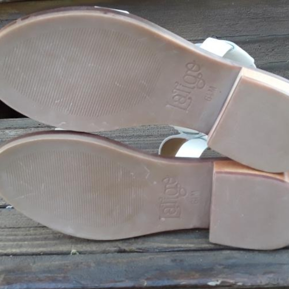 Sandals - Picture 3 of 6